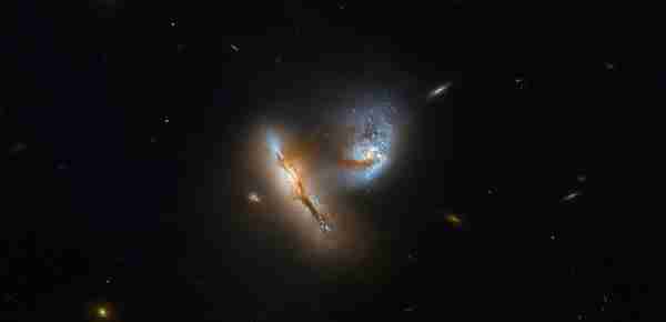 【怀化】元宇宙动图(跨越近10亿光年138年宇宙活动全记录，清晰三维动图一览宇宙)