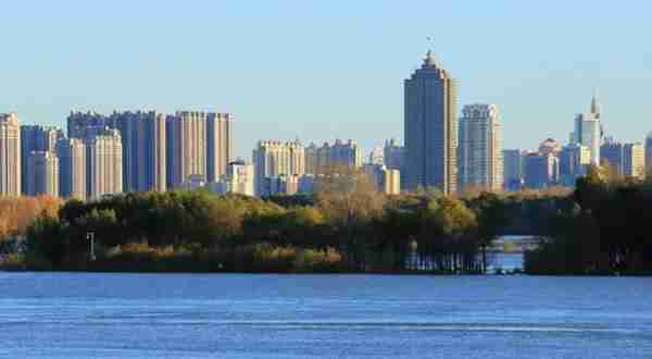 黑龙江3大城市出炉：哈尔滨成特大城市，大庆紧随其后，绥化落选