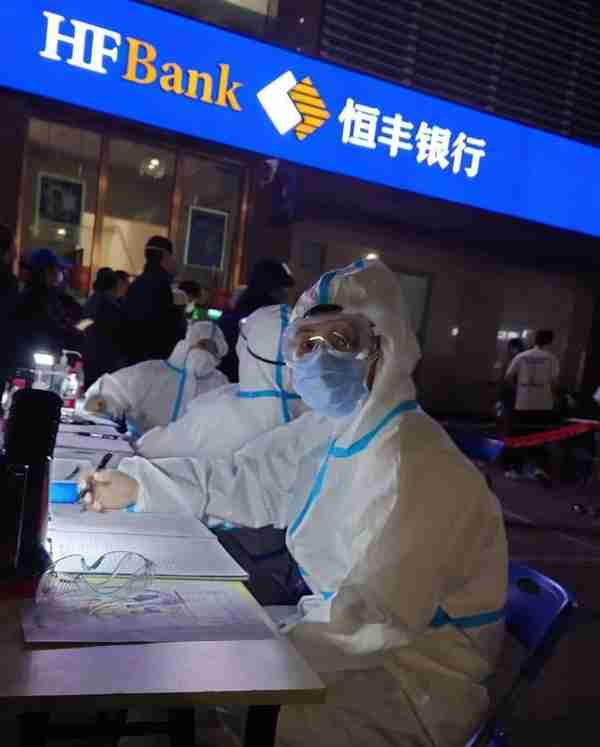 北京战“疫”30天，直击一线金融人