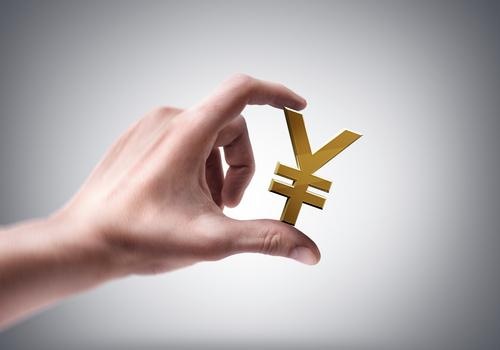 深圳市发行3笔人民币高级债券，息票率分别为2.42%、2.65%和2.83%