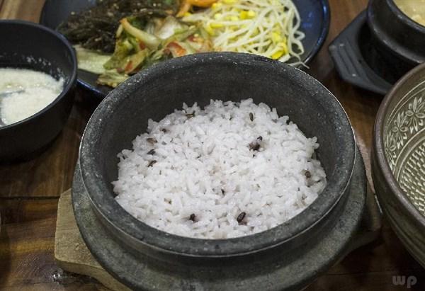 长期吃米饭和长期吃面食的人，有什么不一样？