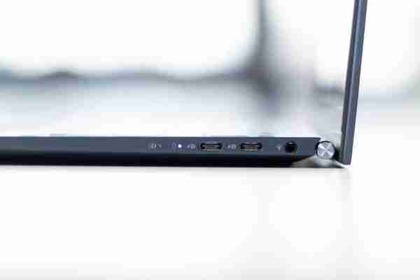 华硕灵耀X 13评测：无短板的13寸OLED屏笔记本 混合办公新首选