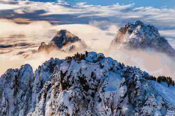 看雪不用去东北？安徽这座神山人少景美，门票便宜，还能泡温泉