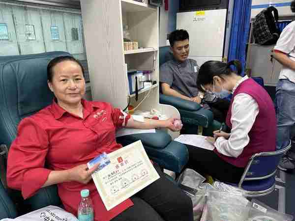 善举暖鹏城！深圳狮子会无偿献血公益活动在华强北举行