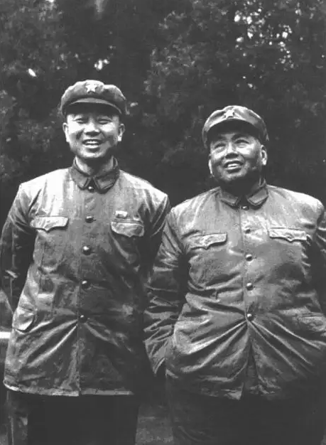 1985年，许世友病重，杨尚昆去看望他，许将军喃喃自语：我完蛋了